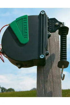 New Farm Patrol fleksiport - et grindsystem med 40 mm bånd, maks 7,5 m Portsystemer