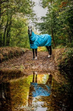 Sale Amigo Hero 900 Revive Plus utedekken med avtakbar hals, 50 gram Regndekken