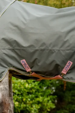 Best Amigo Hero Ripstop Plus utedekken med avtakbar hals, 0g Regndekken
