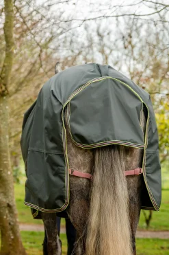 Best Amigo Hero Ripstop Plus utedekken med avtakbar hals, 0g Regndekken