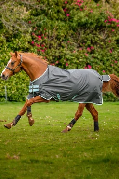 Outlet Amigo Hero Ripstop utedekken med fleecefôr, 50g Regndekken