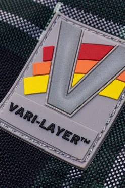 New Rhino Wug Vari-Layer Utedekken med høy hals, 250g Overgangsdekken & Vinterdekken