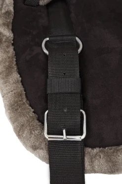 Clearance barbaksal i semsket PU-lær Saler