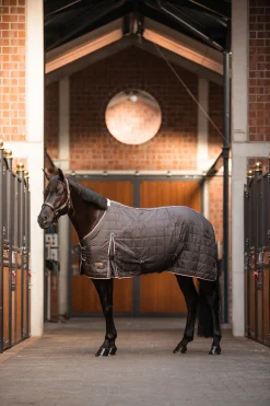 Lucerne stalldekken, 250 gram Stalldekken