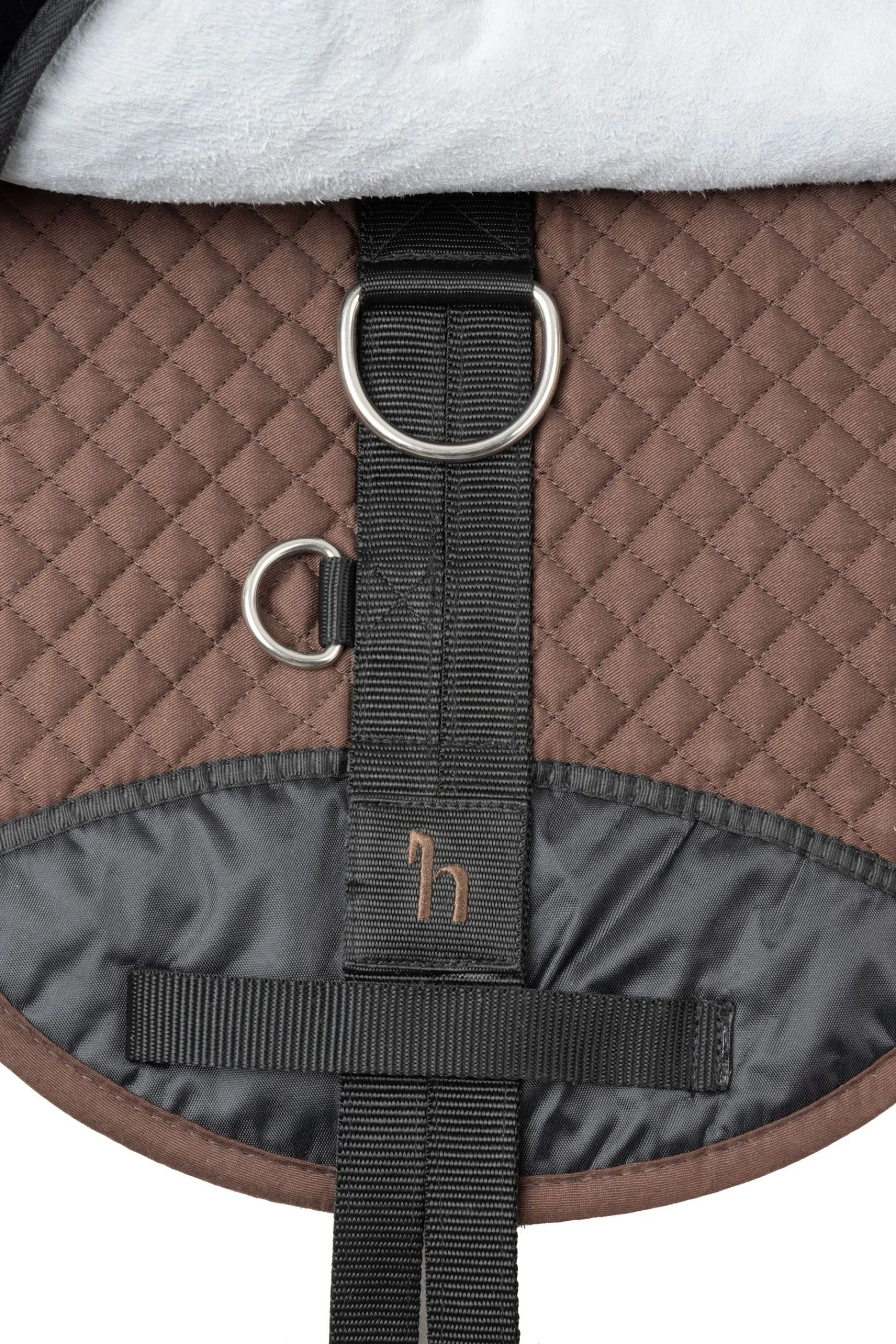 Sale ridematte i sauefell Nettdrevne Gjerdeapparater & Batteridrevne Gjerdeapparater|Saler