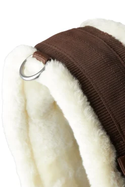 Best Tartu dressurgjord i neopren med fast fuskepels Gjorder