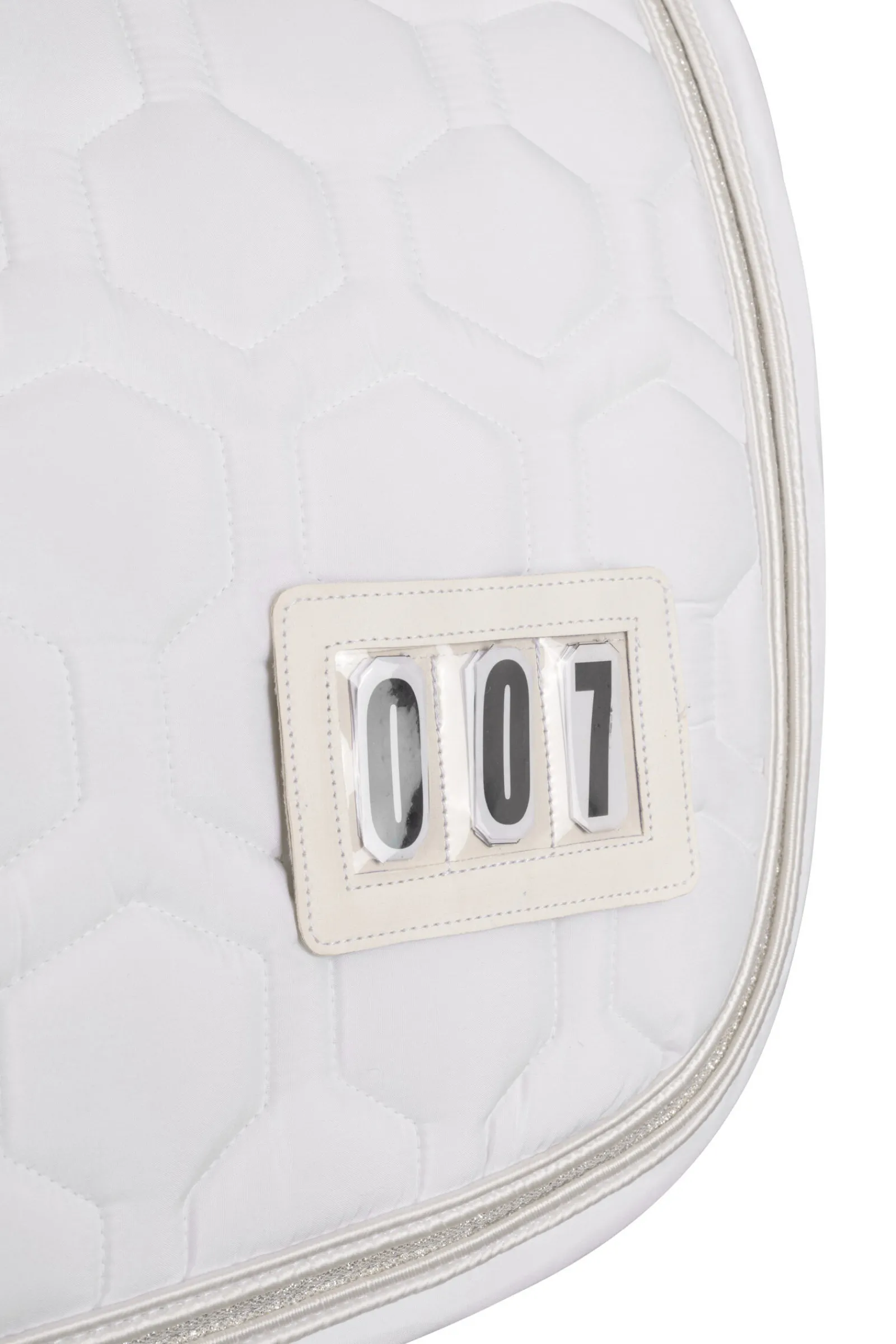 Urban Vitality sprangsjabrak til stevne Ponni Sjabrak|Allround- Og Sprangsjabraker