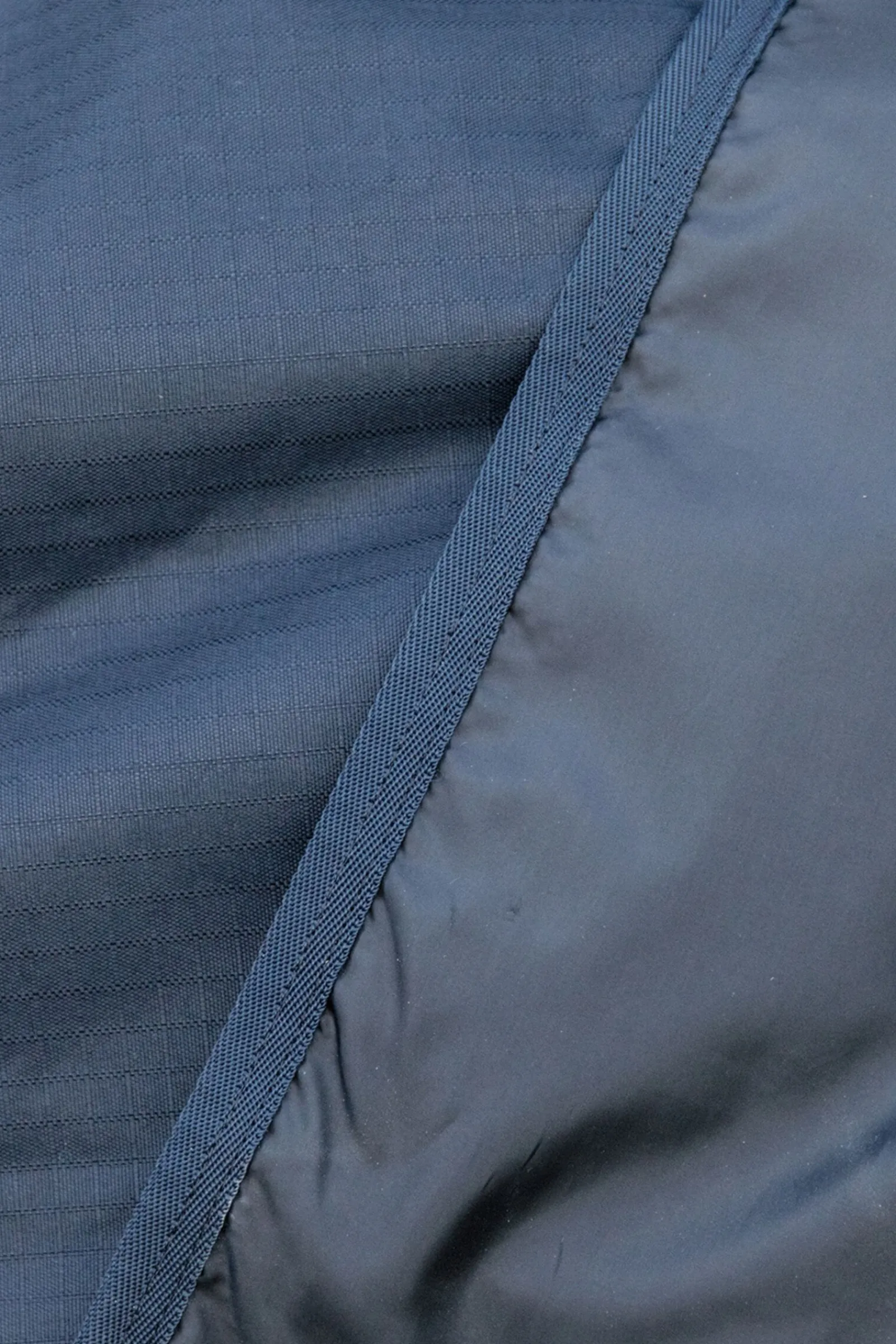 Best Horsewear All Weather Hurricane utedekken, 150 gram Overgangsdekken & Vinterdekken