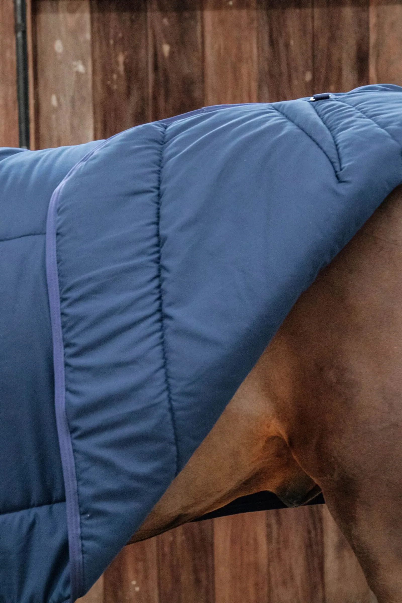 Hot Horsewear Classic stalldekken, 200 gram Stalldekken