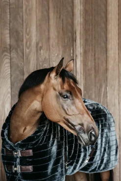 Clearance Horsewear Fake Fur stalldekken Stalldekken