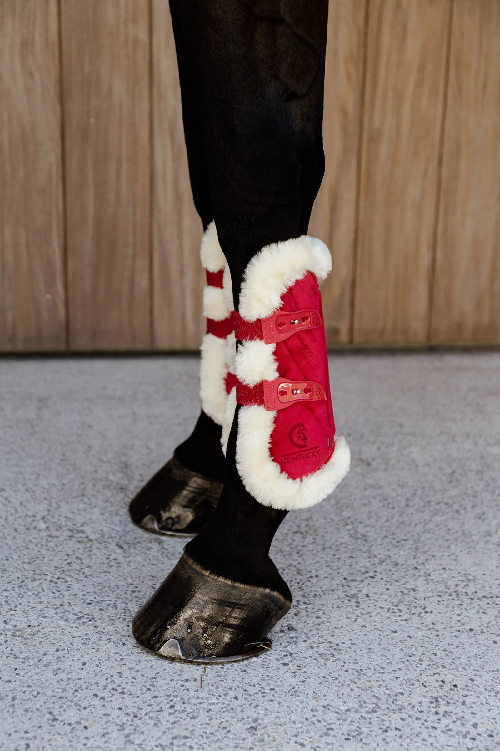 Online Horsewear Vegansk saueskinn Bambus Elastiske fløyels senestøvler Belegg Til Hest