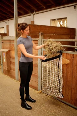 Clearance høynett med fylleredskap, 83 x 83 cm (3x3 cm) Høynett Og Høyposer