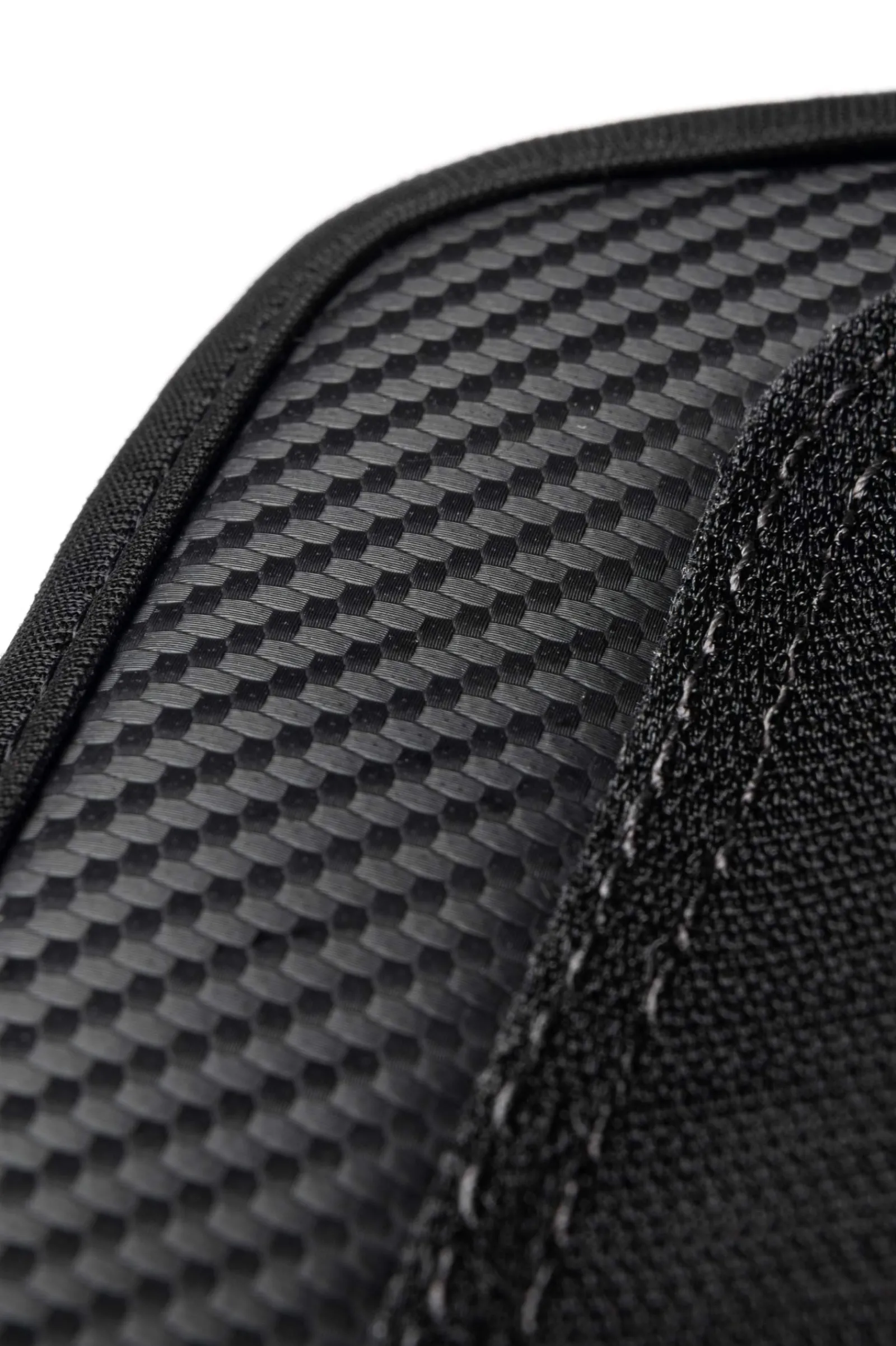 Hot Carbon Air XC belegg, frambein Belegg Til Hest